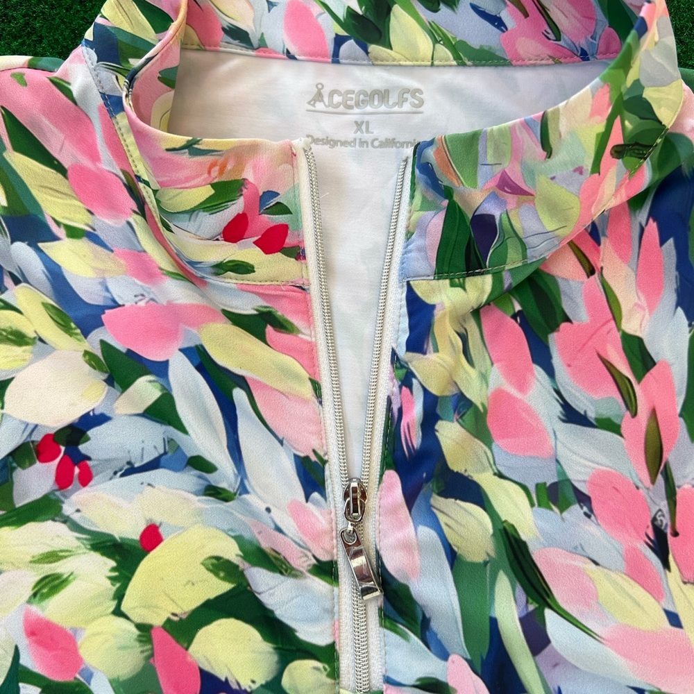 Vibrant Floral Women's Sleeveless Top - Picture 4 of 6